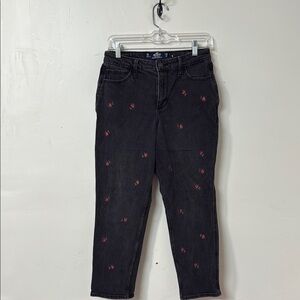Hollister Ankle Cropped Jeans in Classic Black